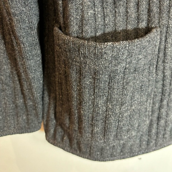 HERMAN  GEIST Sz M 100% Lambswool Ribbed Pockets Button Up Collar Cardigan - Picture 6 of 10